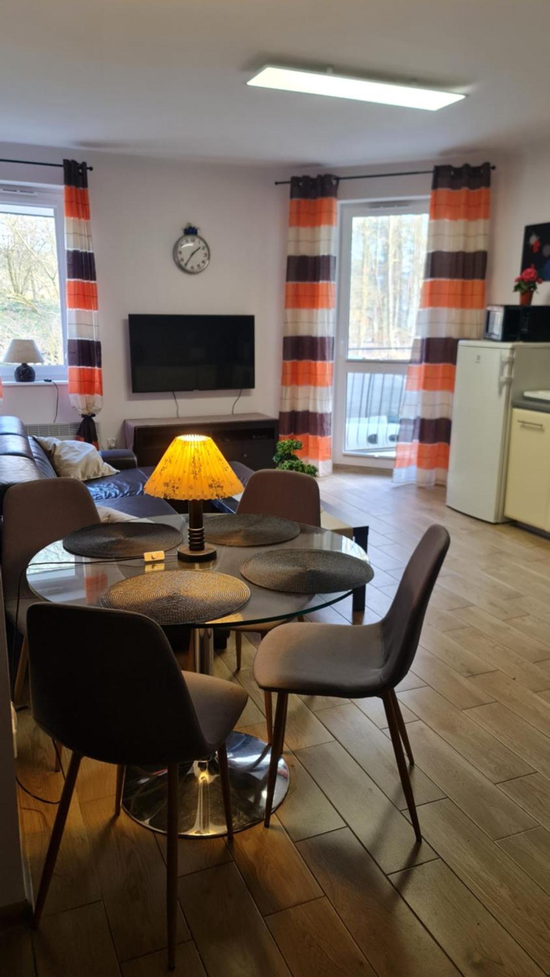 Apartament Miedzyzdroje 4 Osoby 100 M Od Morza 外观 照片